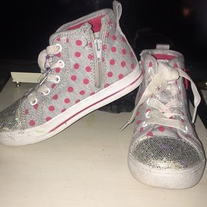 Sz10 Toddler Minnie Mouse Sneakers Zip/Lite Up